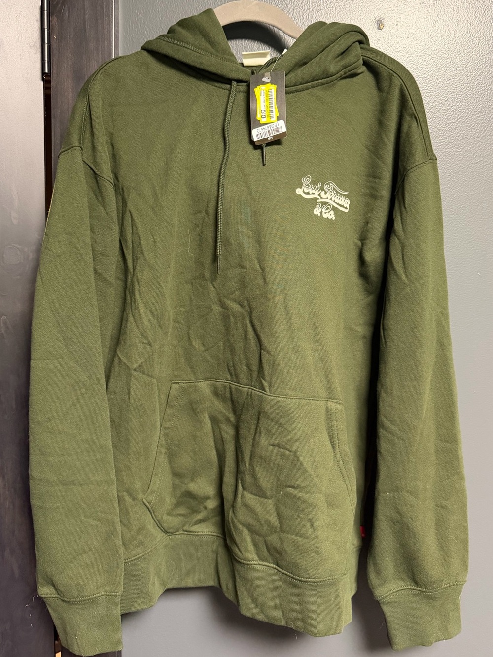 Levi’s Men’s Relaxed Graphic Hoodie Wild West Tour Duffel Bag Green Medium NWT